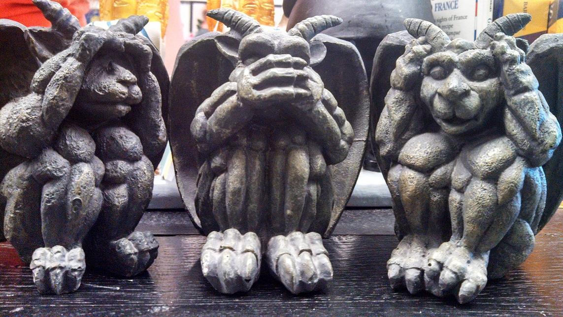 gargoyles-vs-grotesque-the-johnny-green